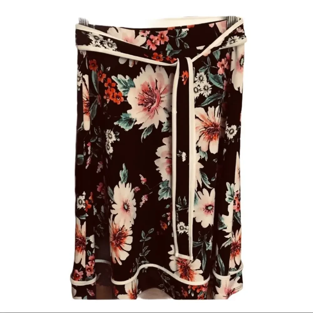 faith and joy Black Floral Skirt Medium 90s Y2K dark fairy